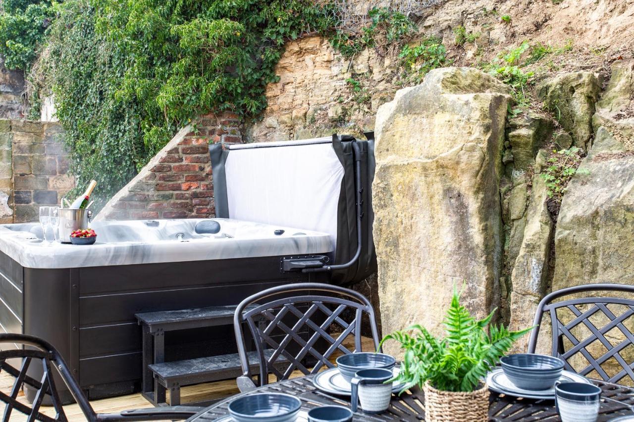 Whitby Boutique - Mast Cottage Bagian luar foto
