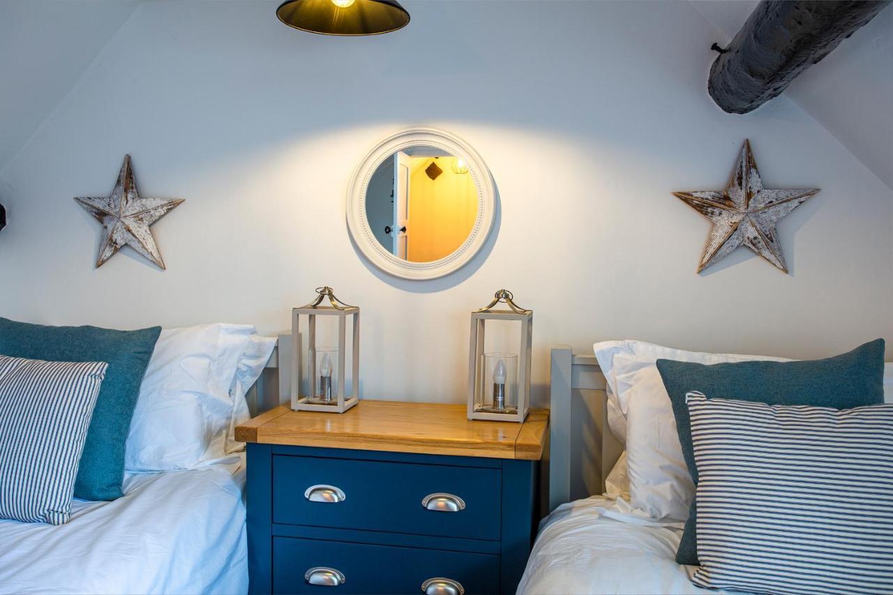 Whitby Boutique - Mast Cottage Bagian luar foto