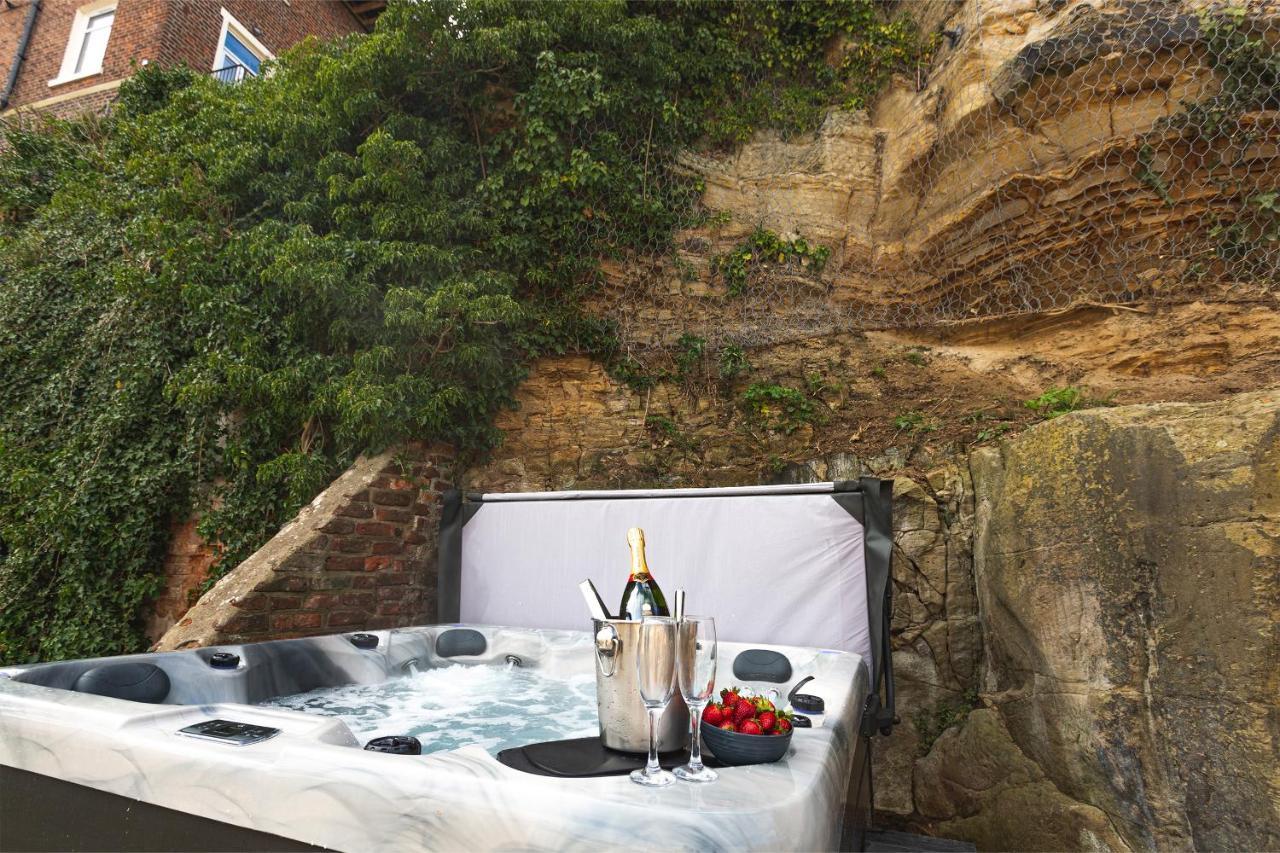 Whitby Boutique - Mast Cottage Bagian luar foto