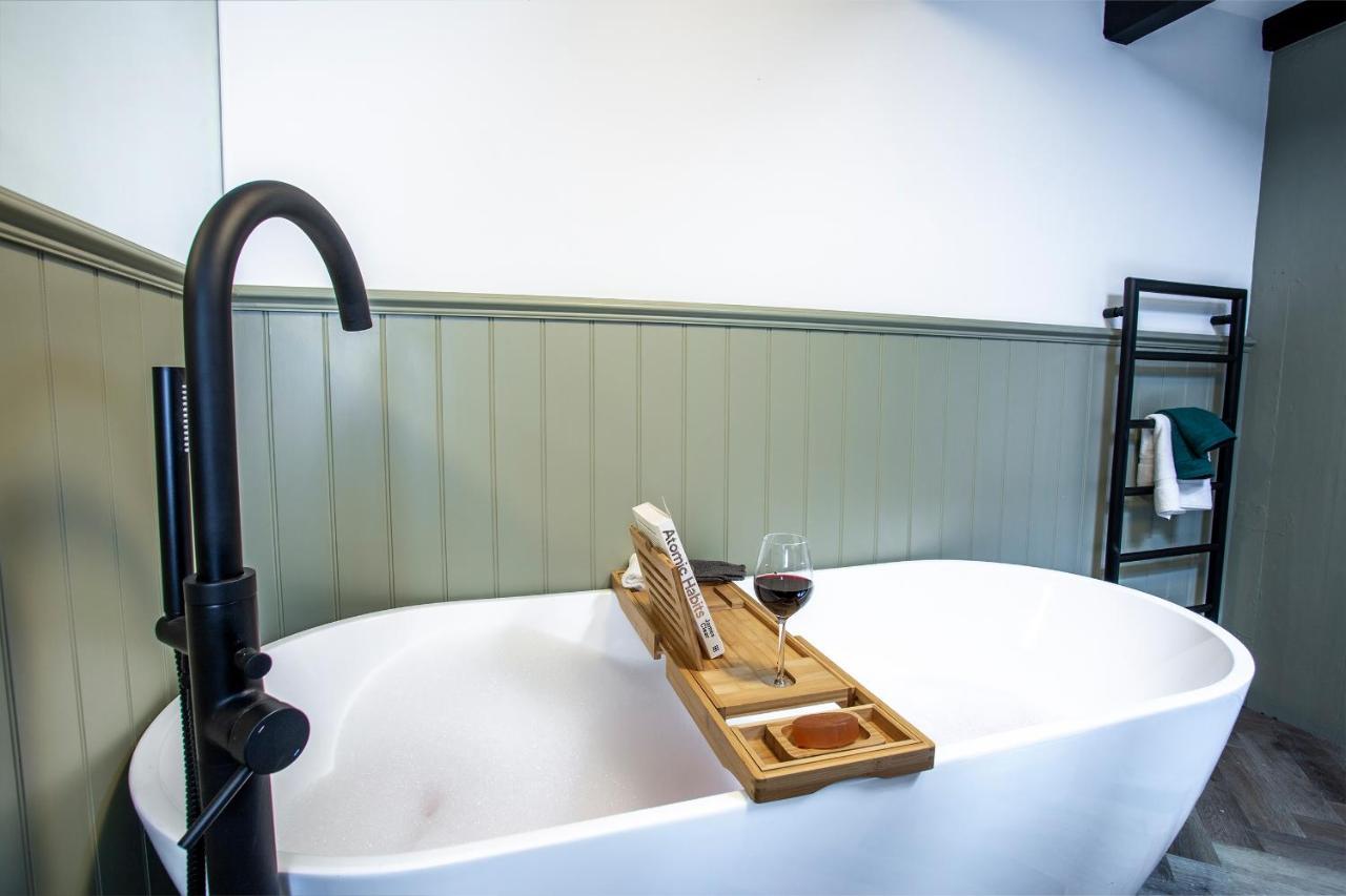 Whitby Boutique - Mast Cottage Bagian luar foto